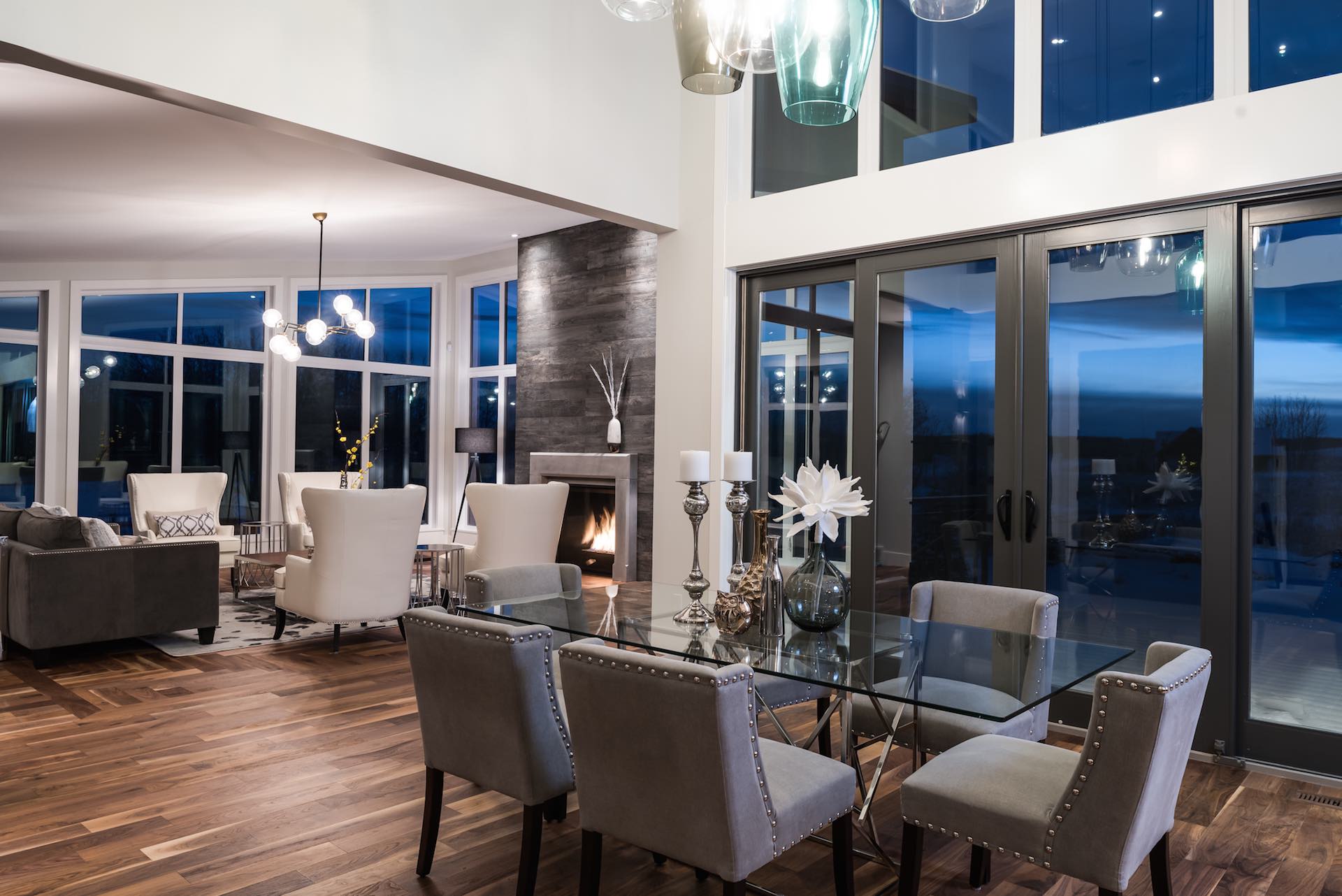Custom Home Builder in Calgary - Silverhorn 32 Living Space
